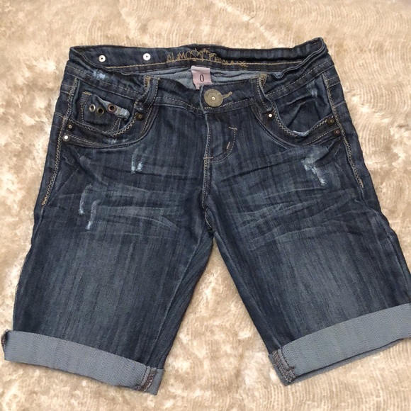 Almost Famous Pants - Almost Famous Grommet Bermuda Jean Shorts